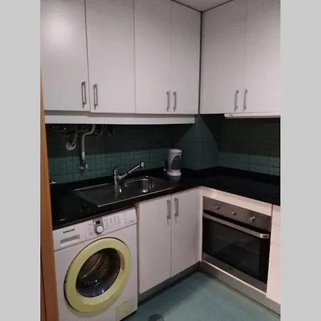 Lazaro Apartment